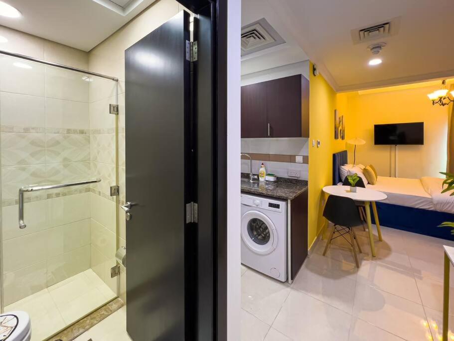 Cloud 9 - Cozy Canal View Studio In The Heart Of Business Bay Apartment Dubai Ngoại thất bức ảnh